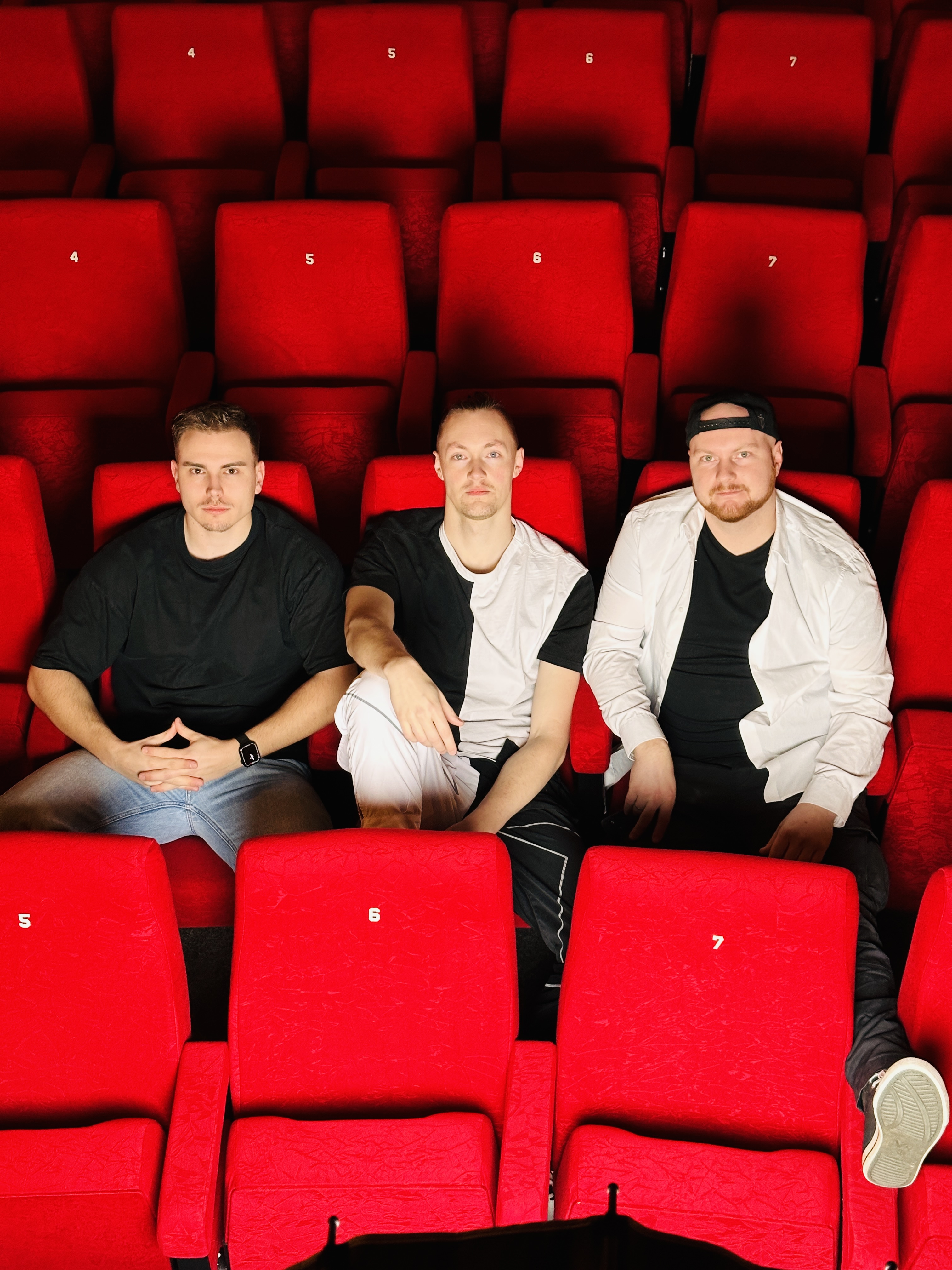 Fifteen Eyes Open Press Photo 2